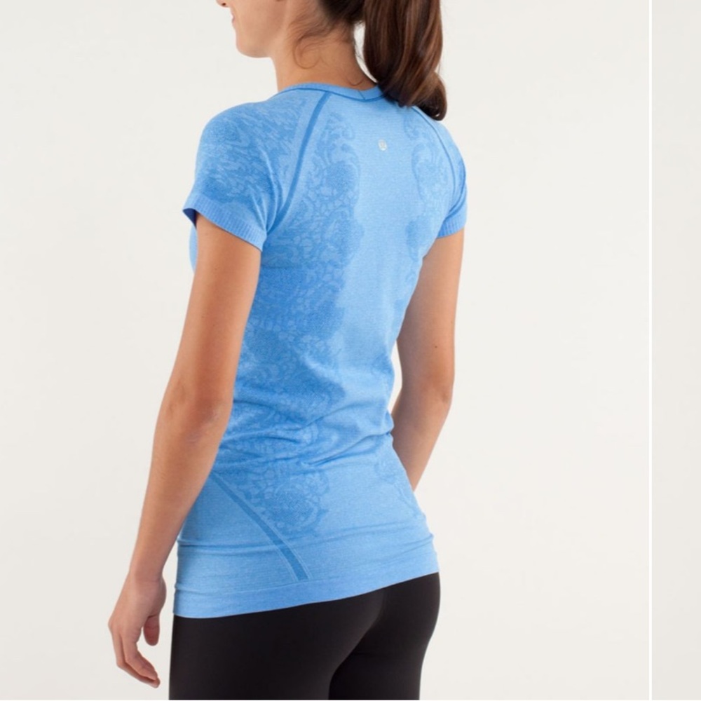 lululemon athletica Blue Short Sleeve Tee - Picture 10 of 12